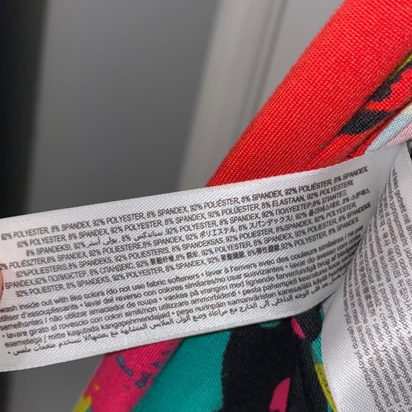 Zumba Wear Multi Color Crisscross Detail Size XL - Picture 8 of 8